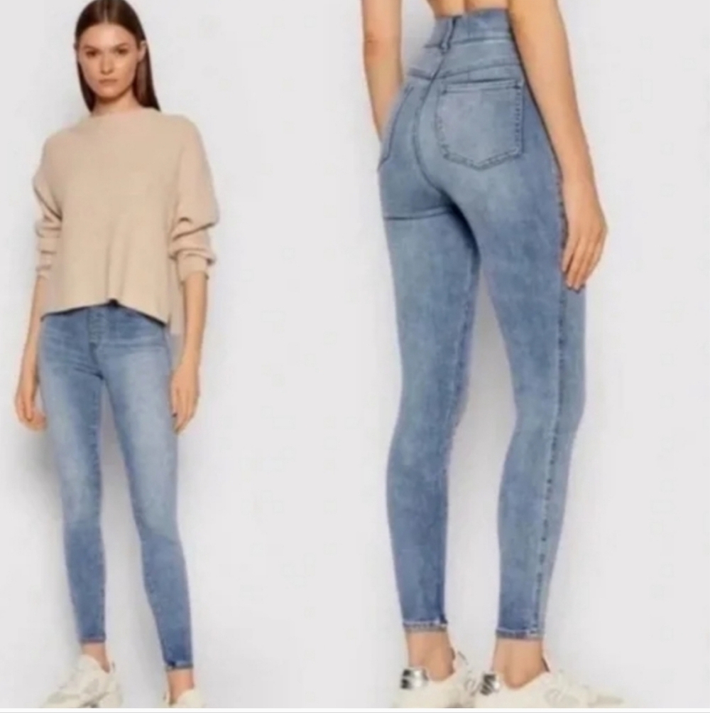SPANX ANKLE Skinny Pull On Legging Jeans In Light Vintage Wash Size M